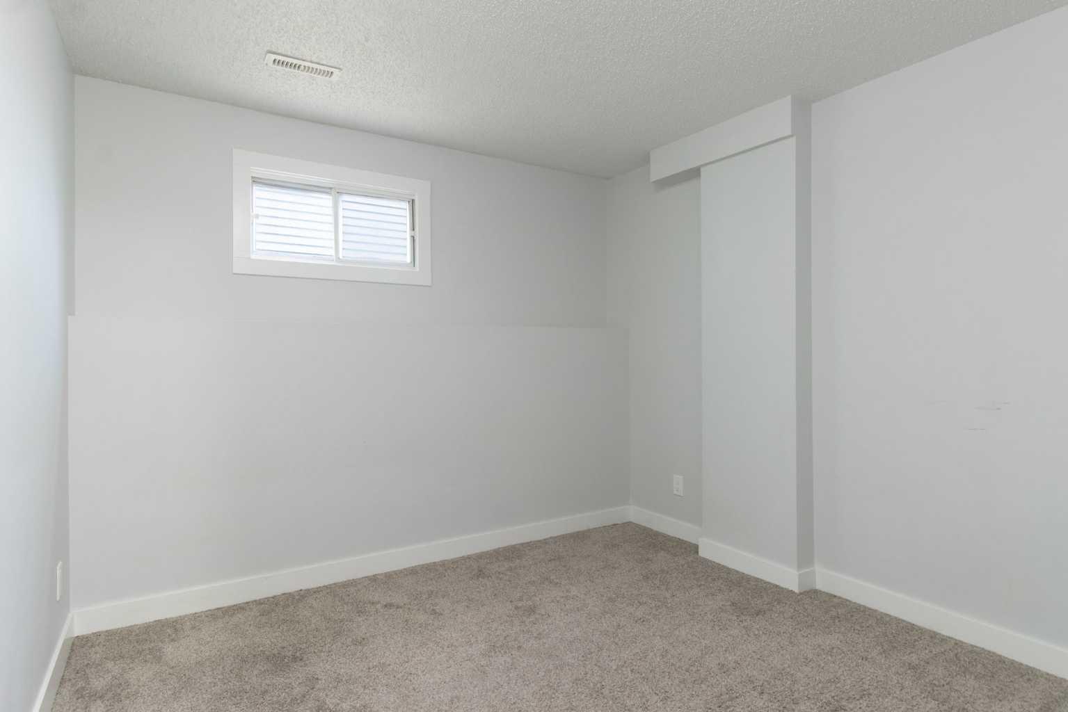 Image 30