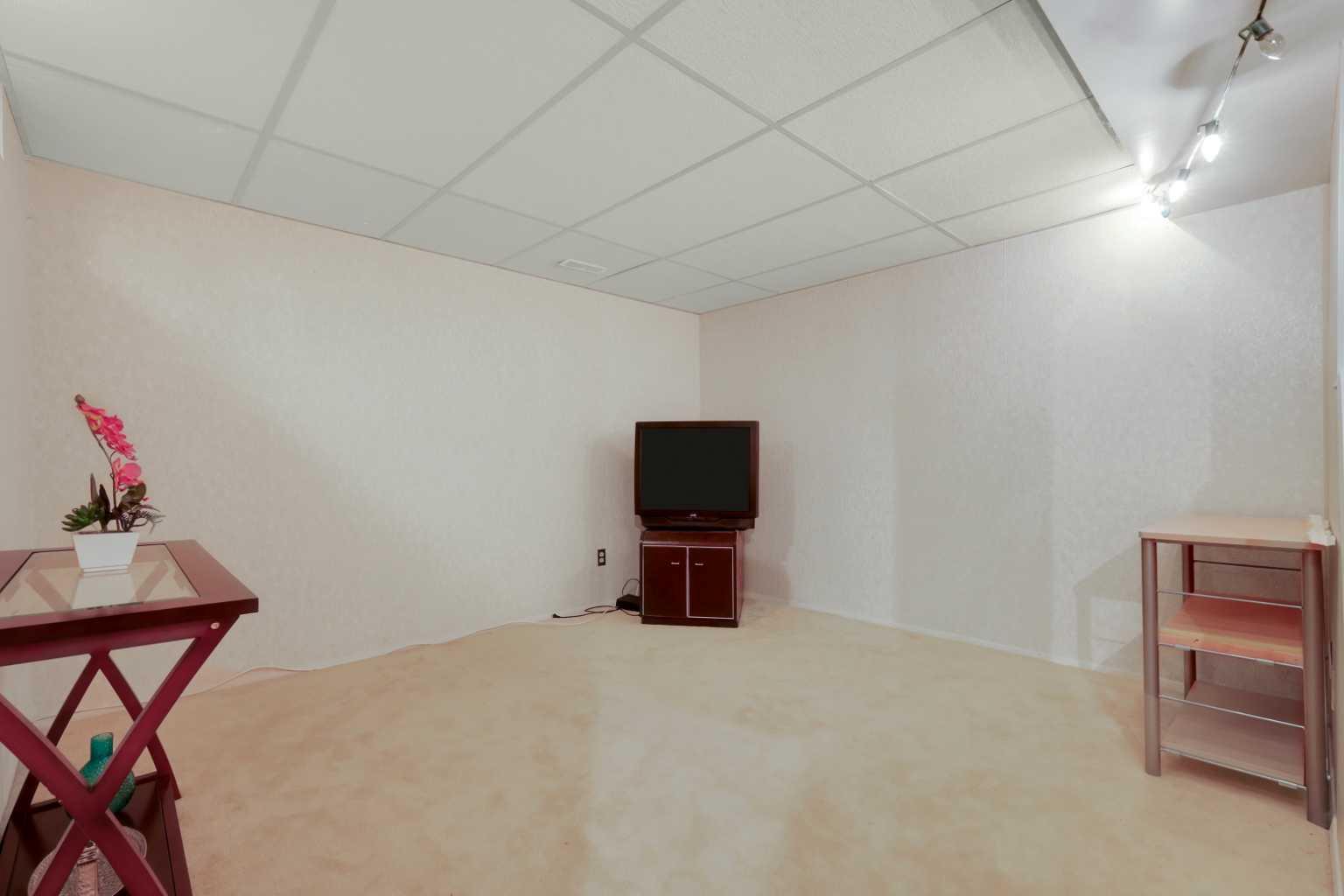 Image 25